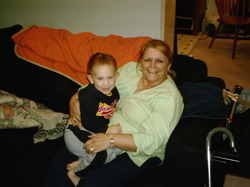 /images/vic_and_kenney_at_heather_and_tonis_apartment[1]_250x187.jpg